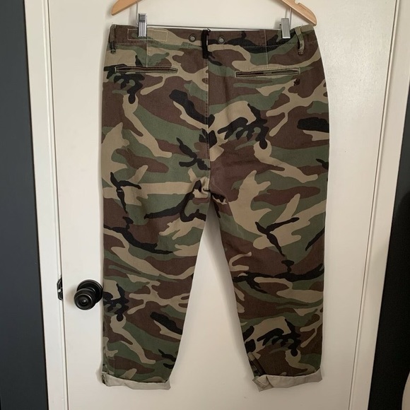 Rag & Bone 31 Buckly Chino Camo Pants Cropped. Condition is excellent"Pre-owned" - Picture 5 of 5